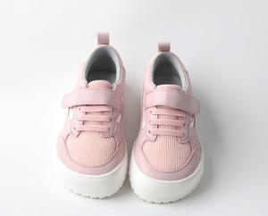 Vente directe d'usine baskets décontractées respirantes personnalisées légères avec bout large chaussures plates pieds nus à la mode - Product Image 1