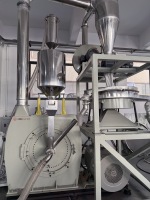 Broyeur automatique de plastique rigide en PP, machine de broyage de plastique, broyeur de profilés, broyeur de plastique pour le broyage de tuyaux en plastique