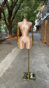 Maniquí <span class=keywords><strong>de</strong></span> culo grande con pecho grande, accesorios <span class=keywords><strong>de</strong></span> tiro <span class=keywords><strong>de</strong></span> tela <span class=keywords><strong>de</strong></span> medio cuerpo para ropa <span class=keywords><strong>de</strong></span> <span class=keywords><strong>mujer</strong></span>, maniquí <span class=keywords><strong>de</strong></span> cuerpo superior - Product Image 4