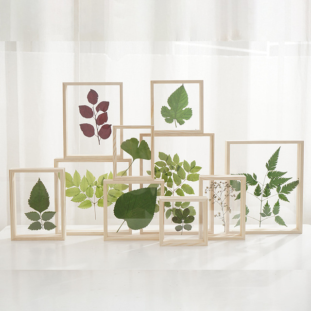 Wooden Handmade Eco-Friendly Photo Frame with Transparent Two-Sided Glass Custom Logo Color Changing Feature for Home Decoration