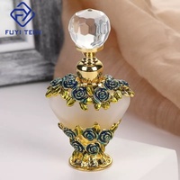 Flacon en verre vintage en forme de cœur de 5 ml avec décor de rose, flacon d'huile de parfum élégant et rechargeable, processus personnalisé disponible