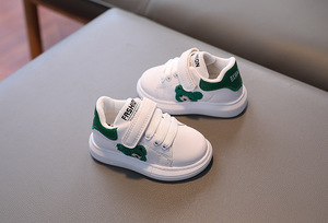 Chaussures de sport pour enfants en gros, nouvelle collection printemps, chaussures de loisirs blanches pour bébés filles et garçons, motif ours - Product Image 4