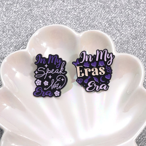 Broche émaillée avec citation inspirante, chanteur superstar, <span class=keywords><strong>phrase</strong></span> <span class=keywords><strong>motivante</strong></span>, pour cadeau de fan et décoration de vêtements - Product Image 4