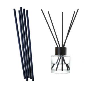 Factory Wholesale Luxury Free Glue Car Eco-friendly Fragrance <b>Reed</b> <b>Diffuser</b> Perfume Black Fiber Stick - Product Image 1