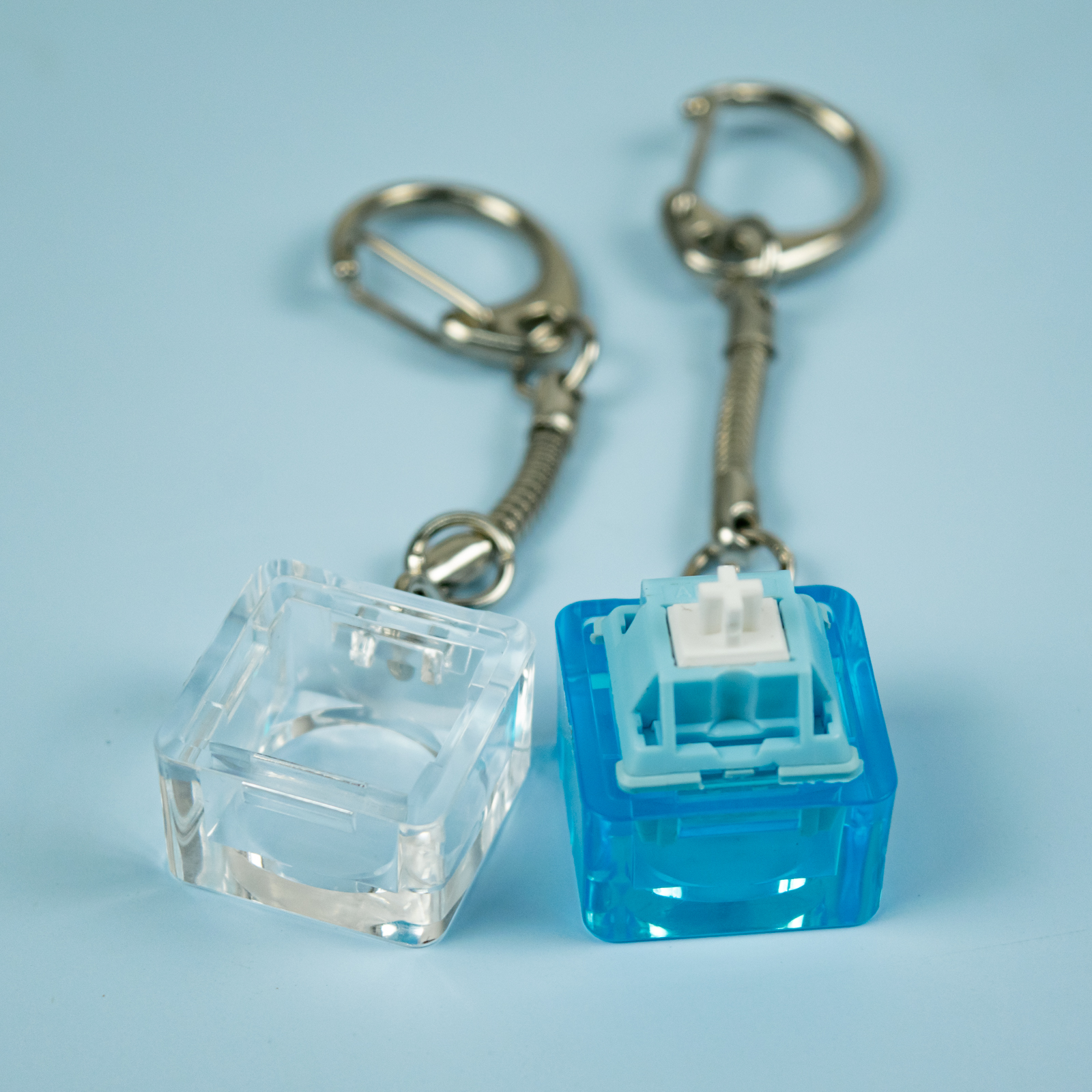 競売 卸売プラスチックスイッチキーホルダー透明メカニカルキーボード キーホルダー・アクリルキーホルダー
