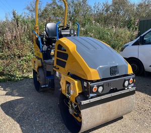 <span class=keywords><strong>Rodillo</strong></span> de Acero Eléctrico Ecológico XD120EP de 3 Toneladas para Estacionamiento Subterráneo - Product Image 1