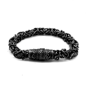 Yunnique Pulsera de cadena de serpiente con cierre magnético de acero de titanio, joyería de regalo unisex - Product Image 2