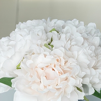 Rangkaian Bunga Peony Champagne Buatan dengan Vas Abu-abu Dekorasi Bunga Palsu untuk Dekorasi Meja Pernikahan di Rumah