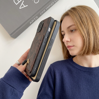 Étui de téléphone en cuir artificiel de luxe antichoc avec porte-cartes pour 11/12/13/14/15/16/17 Pro Max 12/13 Mini Xs Max 14 Plus