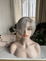 Perruque courte entièrement nouée à la main, style luxueux, cheveux humains bruts gris de qualité supérieure, perruque pixie entièrement faite à la main avec dessus en soie