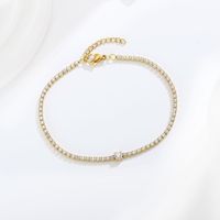 Ensemble de bijoux en zircon classique en acier inoxydable or 18 carats pour femmes boucles d'oreilles et collier pour cadeau d'anniversaire en gros