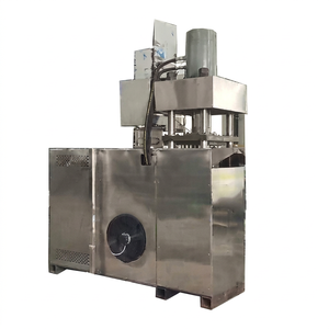Prensa Hidráulica de Acero Inoxidable DANUBE Económica para la Fabricación de Carbón para Narguile/Shisha, Alta Eficiencia, Capacidad de 150-500 kg/h - Product Image 1