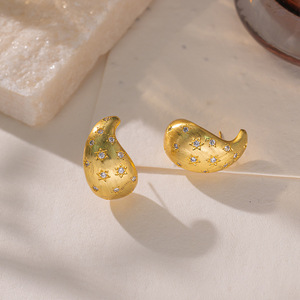 Pendientes de tuerca con diamantes de imitación dorados, microincrustaciones chapadas en cobre para mujer, joyería de moda para aniversario, EDB 037 - Product Image 3