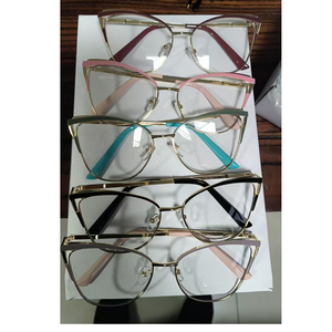 <span class=keywords><strong>Lunettes</strong></span> d'affaires classiques pour femmes, style rétro œil de chat, monture métallique, verres verts à film bleu changeant de couleur, anti-lumière bleue, vente en gros - Product Image 3