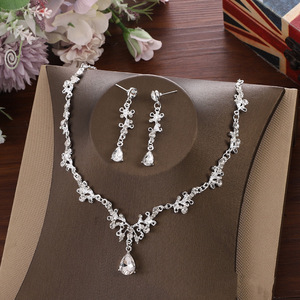 Conjunto de Joyería de 2 Piezas, Collar y Aretes de Aleación de Circonio, Accesorio Elegante y Sofisticado para Vestidos Formales - Product Image 1