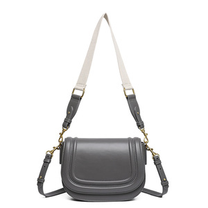 Sac bandoulière unisexe de luxe en cuir PU magnétique imperméable, style <span class=keywords><strong>selle</strong></span> <span class=keywords><strong>espagnole</strong></span>, nouvelle collection, avec large sangle diagonale, le plus vendu - Product Image 1