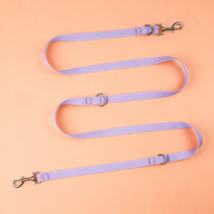 Correa de perro de doble cabeza con revestimiento de PVC impermeable personalizado de lujo moderno accesorio manos libres suave duradero venta al por mayor mascota - Product Image 1