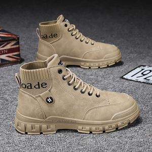 New Style Men Boots Men's Outdoor Boots Breathable Sneakers - Product Image 1