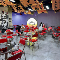 Meubles de restaurant de style industriel, table à manger en acier inoxydable avec chaises pliantes