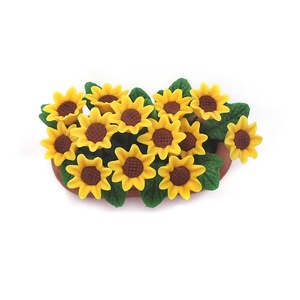Modèle de <span class=keywords><strong>tournesol</strong></span> réaliste <span class=keywords><strong>en</strong></span> argile miniature pour maison de poupée 1/12 dans un <span class=keywords><strong>pot</strong></span> <span class=keywords><strong>en</strong></span> terre cuite rouge - Product Image 5