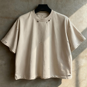 เสื้อยืดโออีเอ็มสไตล์วินเทจทรงบ็อกซี่แบบครอป ผ้าฝ้ายมีรู คอทรงกลม เนื้อผ้าหนา ทรงโอเวอร์ไซส์ เสื้อเปล่าสไตล์สตรีทแวร์ เสื้อยืดผู้ชาย - Product Image 1