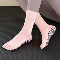 Chaussettes de yoga d'intérieur Chaussettes antidérapantes Chaussettes Pilates pour les doigts