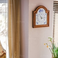 Jam Dinding Kayu Retro Gaya La Petite, Bentuk Persegi Panjang Melengkung, Motif Bunga dan Burung, Gerakan Jarum Detik Berputar, Cocok untuk Ruang Tamu dan Kamar Tidur