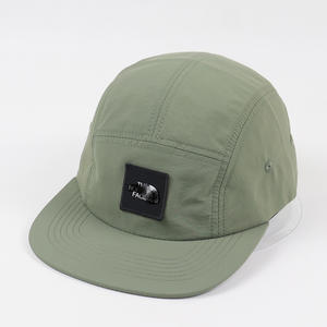 Gorras de golf impermeables de poliéster de 5 paneles personalizadas, gorra de béisbol informal de ala plana sin estructura - Product Image 5