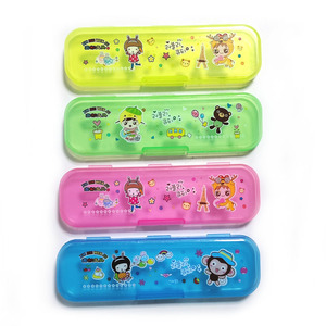 Estuche escolar de plástico personalizado para niños y estudiantes, caja de lápices de papelería con forma de crayón bonita - Product Image 2