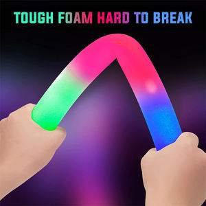 <span class=keywords><strong>Promotion</strong></span> LED Schaum Leuchtstäbe Bulk bunte RGB Glüh schaum Baton Stick Jubel Konzert Party Hochzeits dekoration - Product Image 3