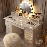Coiffeuse sur pied éclairée en bois massif de style européen moderne pour femme, avec rangements et fonctionnalités réglables, blanche, pour chambre, appartement, hôtel