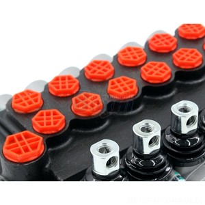 Vanne directionnelle manuelle hydraulique P40 G12 G38 multi-voies 40L 6 plaques 250 bars pour machines d'ingénierie - Product Image 4