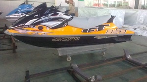 Alta qualità 1100CC moto d'acqua da corsa con 115 150HP 4 tempi barca di velocità/barca a motore vendite EPA e CE certificata - Product Image 5