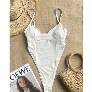 Maillot de bain une pièce pour femme à bretelles spaghetti, décolleté plongeant, coupe haute, effet ventre plat, pour la plage et les vacances, vente en gros - Product Image 4