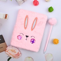 Carnet en peluche Yilan H-069 32k avec stylo, pages lignées à motifs de dessins animés, reliure cousue, protection oculaire, pour le commerce transfrontalier
