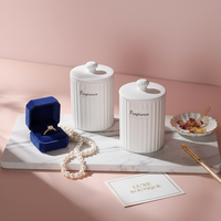 Arovi-Premium Pantone Weiße Sojawachs-Kerze mit Keramik-Holzdocht, Handgefertigt, Romantisches Geschenkset, Aromatherapie-Kerze für Muttertag, Ostern
