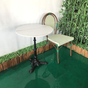 Mesa y sillas de bistro francés moderno para patio exterior, jardín, restaurante, hogar, <span class=keywords><strong>bar</strong></span> o parque, diseño de ratán con material metálico - Product Image 3