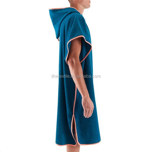 Serviette de bain en microfibre imprimée sur mesure à motif de dessin animé à séchage rapide <span class=keywords><strong>poncho</strong></span> à capuche personnalisé manches de poche <span class=keywords><strong>peignoir</strong></span> à langer <span class=keywords><strong>surf</strong></span> - Product Image 6