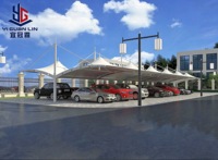 Construction de carports et auvents en structure acier préfabriquée, haute résistance, écologique et personnalisée