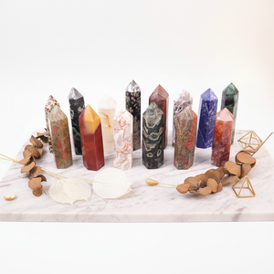หิ<span class=keywords><strong>น</strong></span>คริสตัลธรรมชาติลดราคาพิเศษ สำหรับการบำบัดทางจิตวิญญาณ หิ<span class=keywords><strong>น</strong></span>ควอตซ์ไฟแดง แกะสลักเป็<span class=keywords><strong>น</strong></span>รูปทรงหอคอยหลากหลายรูปแบบ เพื่อปรับสมดุลพลังงา<span class=keywords><strong>น</strong></span> - Product Image 1