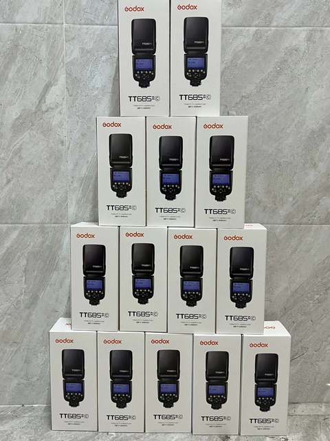 Fast Delivery Godoxs TT685II Flash 2.4GHz Wireless Camera Speedlite