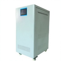 Régulateur de tension triphasé FWKJ TNS SVC AC 10kva-40kva 100% de capacité avec protection contre les surtensions, le plus populaire en gros