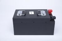 Batterie lithium LiFePO4 liquide pour voiturette de golf 51.2V/64V 105Ah/150Ah avec BMS Bluetooth intégré, chargeur à cycle profond 3000, OEM -20-60 Max
