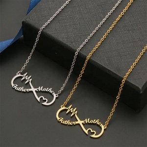 Collar de acero inoxidable dorado de 18k para mujer, cadena con letras del alfabeto, personalizable, para regalo, venta al por mayor, 2022 - Product Image 1