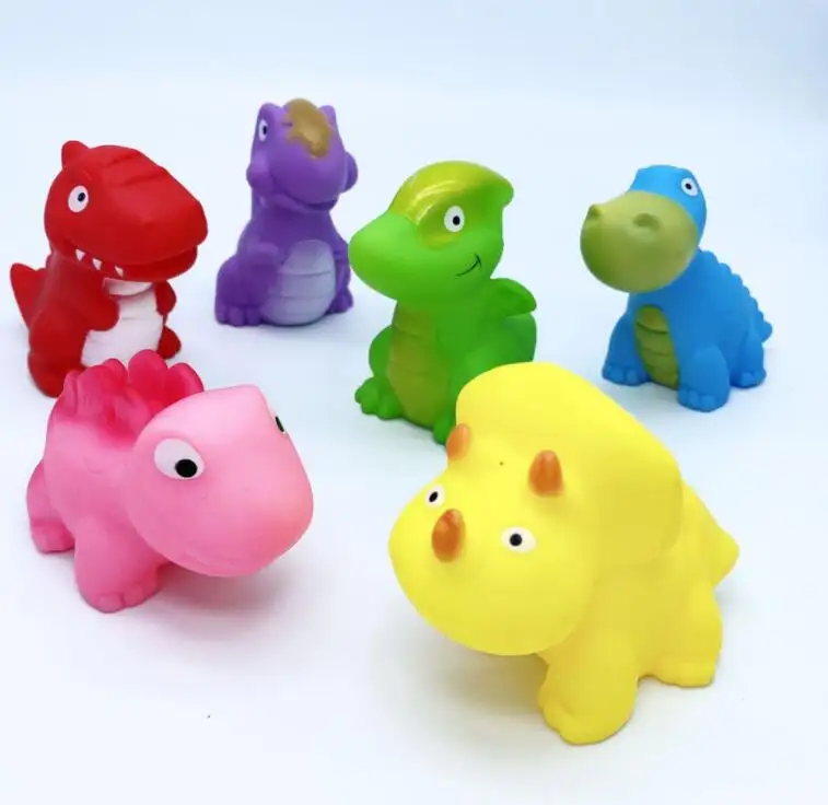 Juego de juguetes de baño para bebé, dinosaurio de dibujos animados de vinilo, animales suaves bonitos, flotador de pulverización de agua para nadar, juguete de ducha de baño