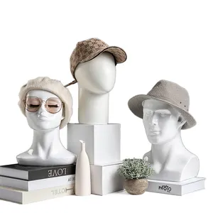 Lunettes en gros perruque chapeau spectacle modèle femme homme réaliste noir blanc tête de mannequins