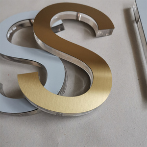 Letras 3D de Acrílico Dorado para Decoración de Pared Interior en Hogares y Edificios, <span class=keywords><strong>Colores</strong></span> Personalizables, Letras Pequeñas - Product Image 1
