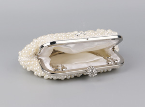 Wholesale Elegant Metal Frame <b>Beaded</b> Metallic Clutch Bags Evening Party Bags Rhinestone Purses for Women - Product Image 5