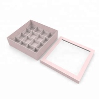 Emballage de boîte sucrée de nourriture de fraise couverte de truffe de chocolat en vrac avec le manchon transparent en plastique et les plateaux de boursouflure Dubaï