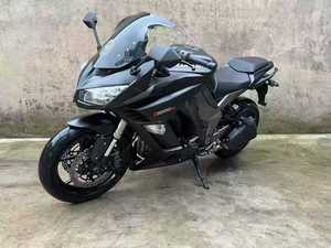 <span class=keywords><strong>Moto</strong></span> <span class=keywords><strong>Kawasaki</strong></span> Z1000SX Sport Tourer avec carénage aérodynamique et réservoir de carburant de 21 L, motos à essence - Product Image 4